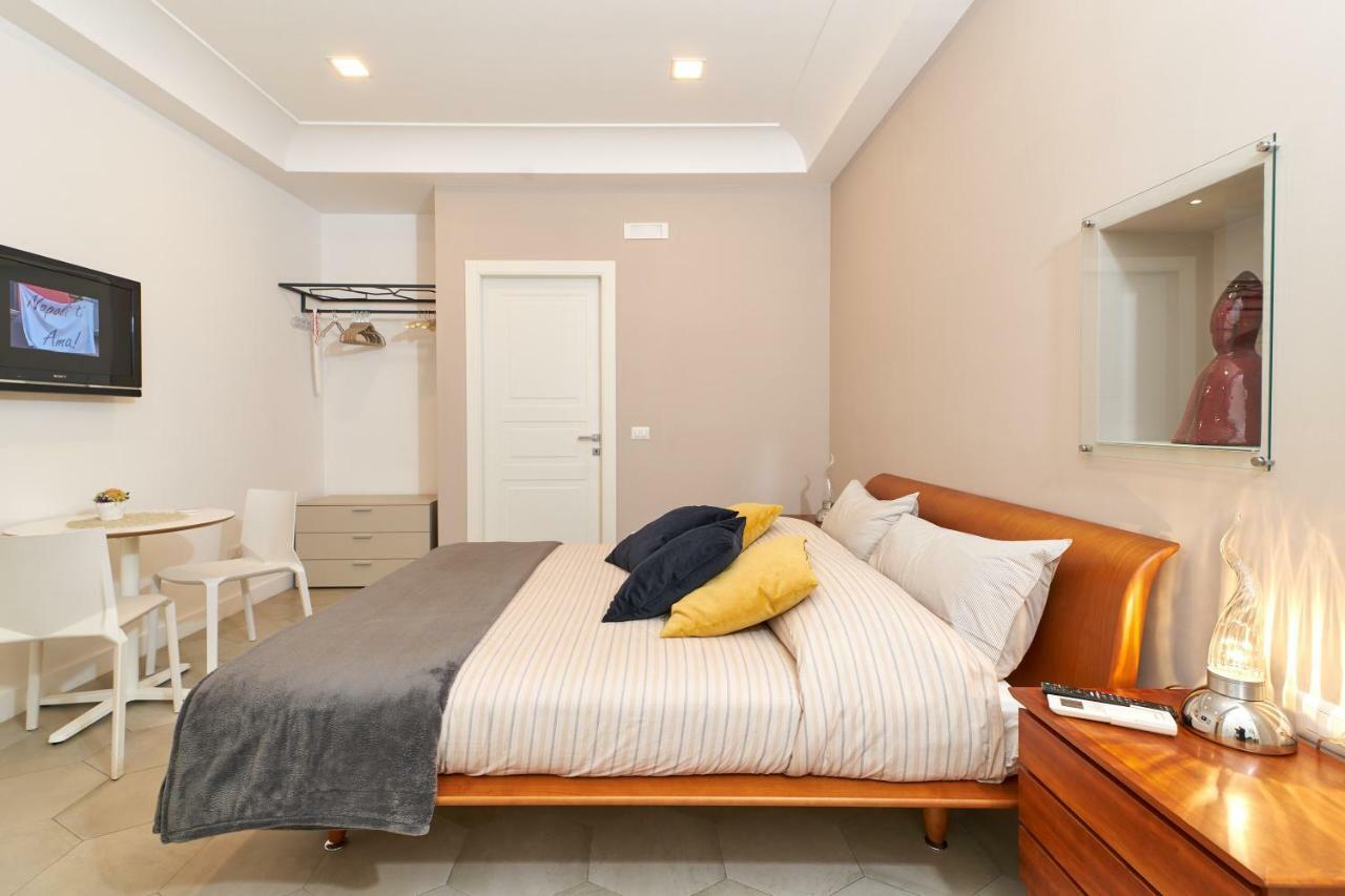 Bed & Breakfast A Casa Del Principe Lt Naples